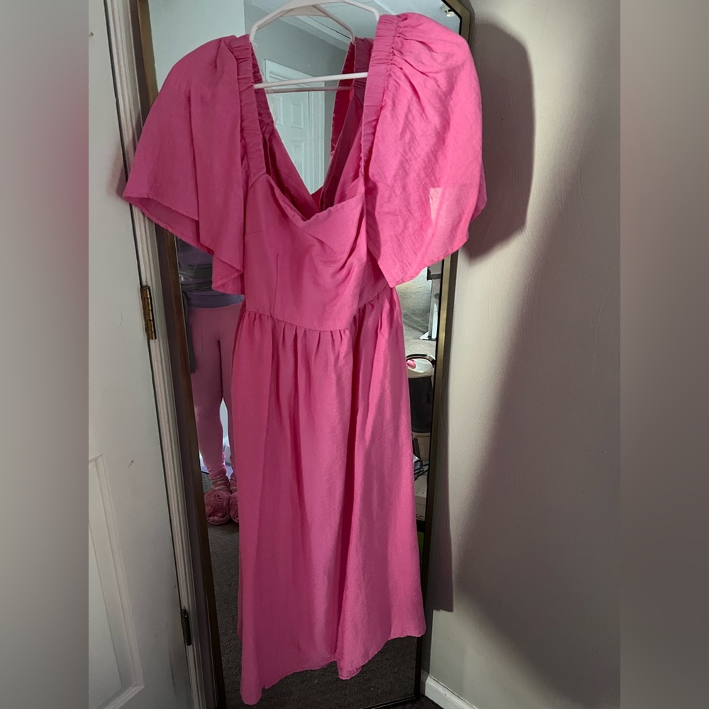 Short Sleeve Tie-Back Dress